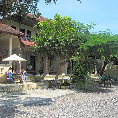 Galang Kangin Bungalows